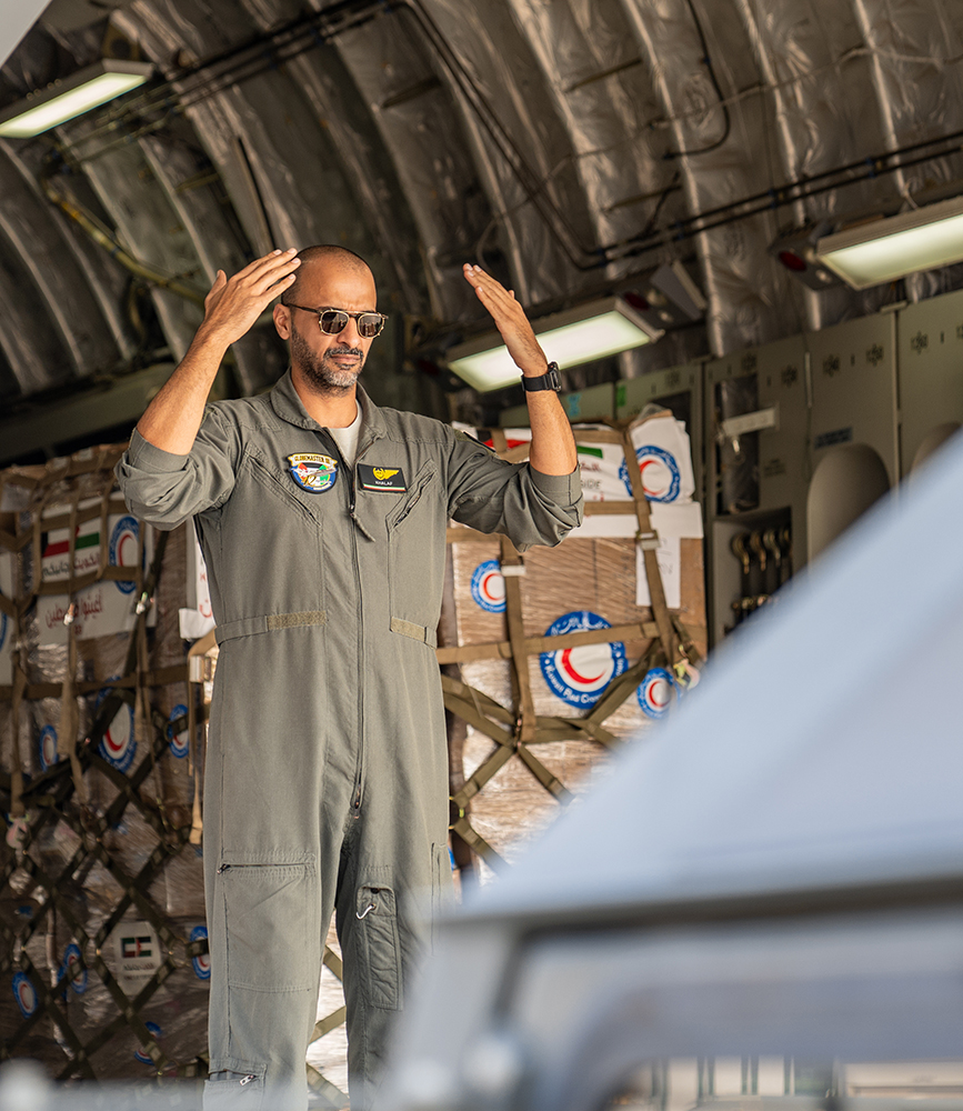 اقلاع الطائرة الـ 19 من الجسر الجوي الكويتي الإغاثي الى غزة