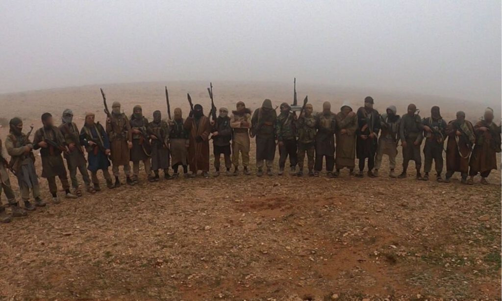 تنظيم “الدولة” يتبنى الهجوم في بادية حمص