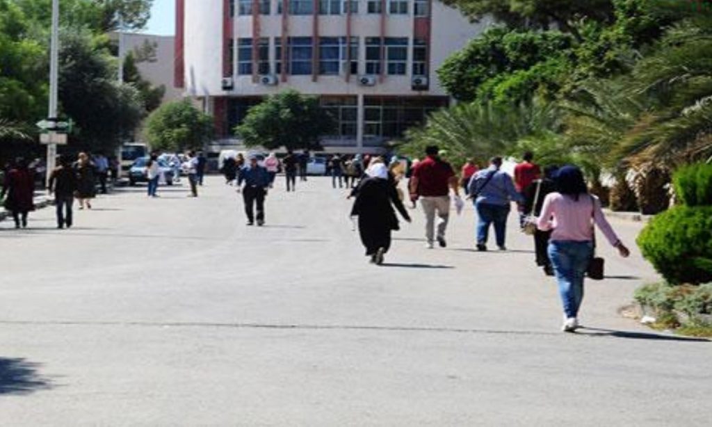 سوريا.. معدلات قبول جامعية مرتفعة تعززها “تسريبات” امتحانية