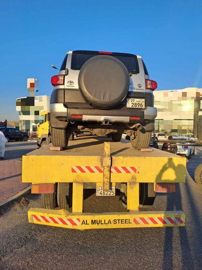 بلدية الكويت: رفع 15 سيارة مهمله وتحرير 5 مخالفة في مبارك الكبير