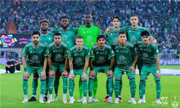 أهلي جدة يواصل التعثر بتعادل سلبي أمام الرائد في دوري روشن