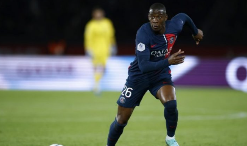 بسبب توموري .. ميلان يراقب مدافع باريس سان جيرمان «نوردي موكييلي»