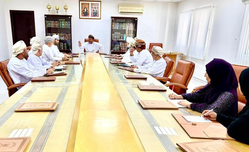 مجلس أولياء الأمور بالعوابي يستعرض الأنشطة والفعاليات المستقبلية