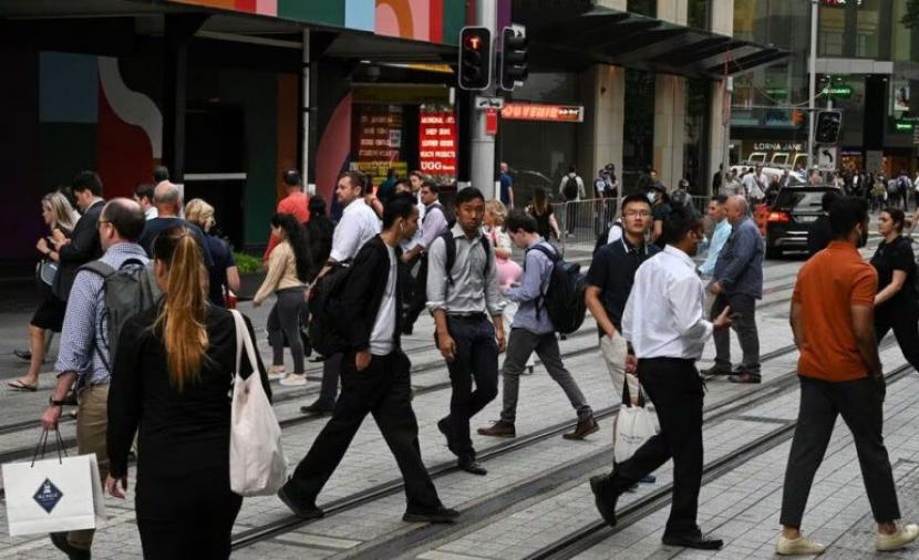 أستراليا تخطط لخفض عدد المهاجرين إلى النصف وتشديد قواعد تأشيرة الطلاب