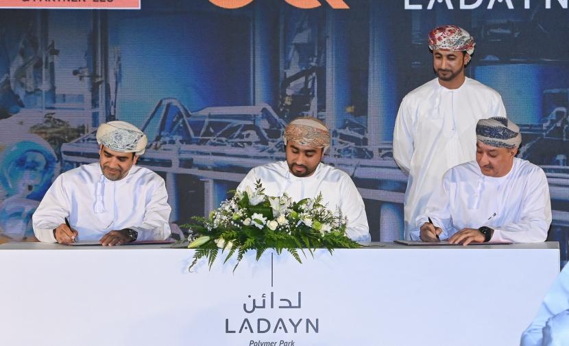 بـ 88 مليون دولار.. توقيع 9 اتفاقيات لإنشاء مشاريع صناعية لمجمع “لدائن”