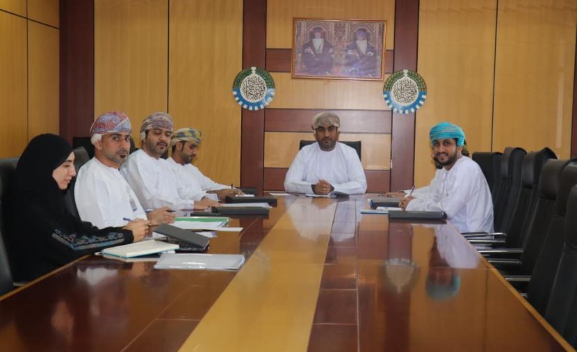 فرع “الغرفة” بشمال الباطنة يستعرض الخطط المستقبلية