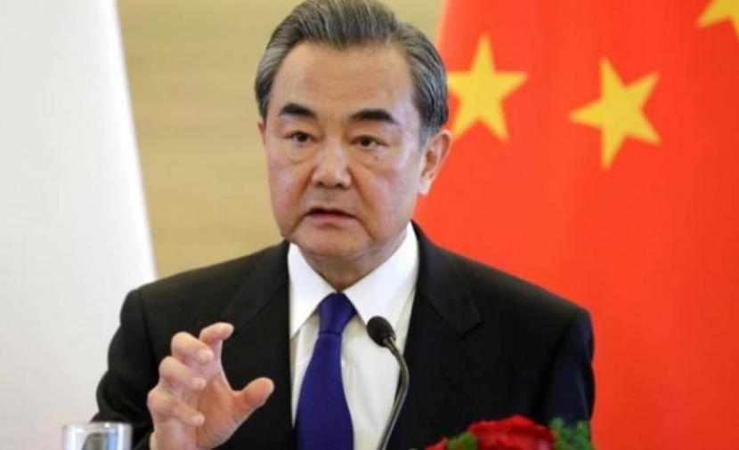 الصين تتوعد الفلبين بـ”رد حازم” حال “التواطؤ مع قوى خارجية سيئة النية”