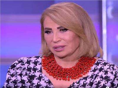 إيناس الدغيدي: “زوجي كان مسيحي وأتربيت في بيت ديني بالكامل”