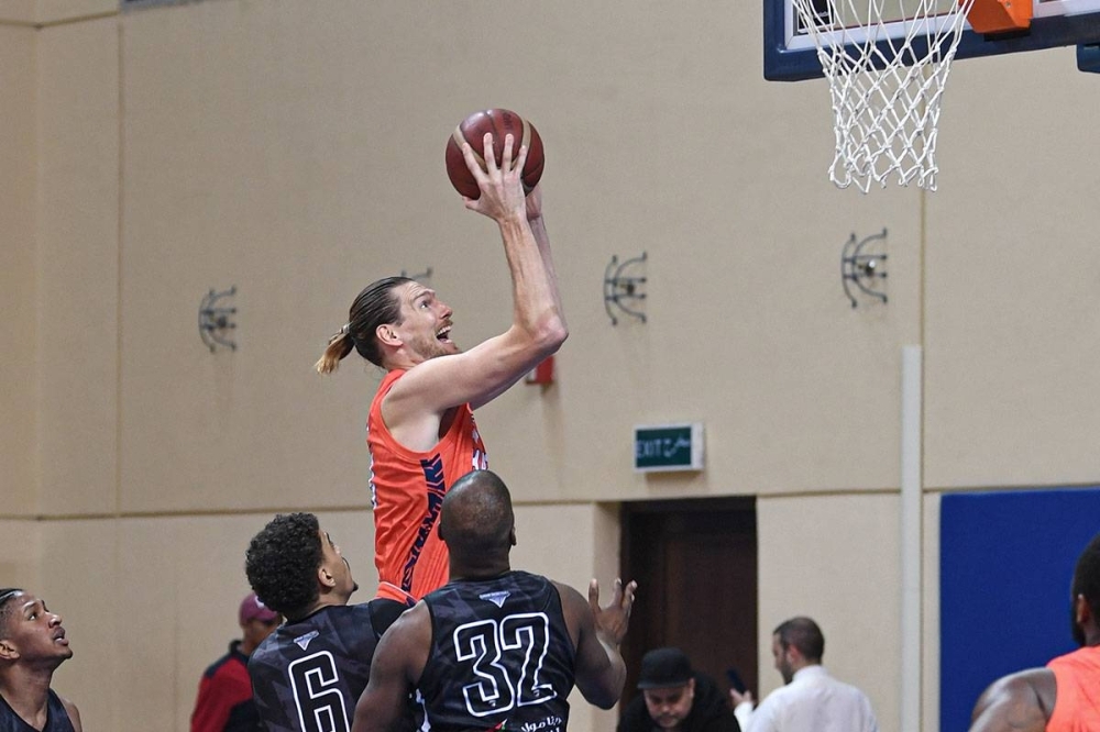 فوز العربي وكاظمة في الدوري العام الكويتي لكرة السلة