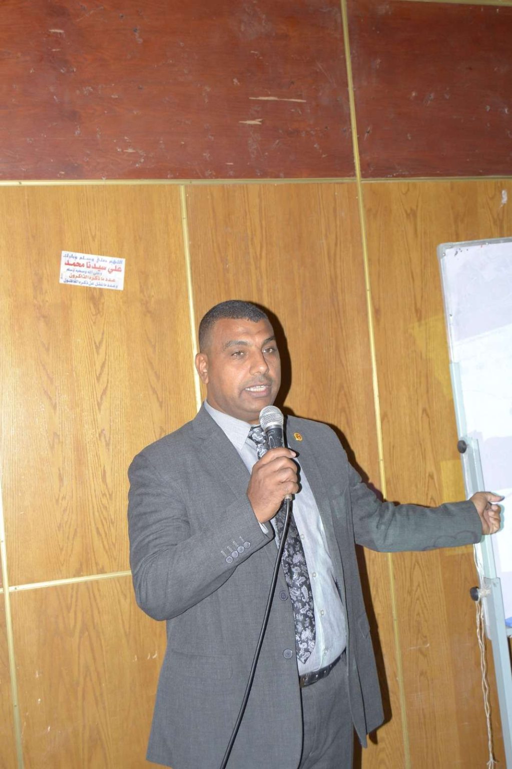 جامعة سوهاج تواصل تنفيذ ورش عمل مشروع مودة لتأهيل الشباب المقبل على الزواج