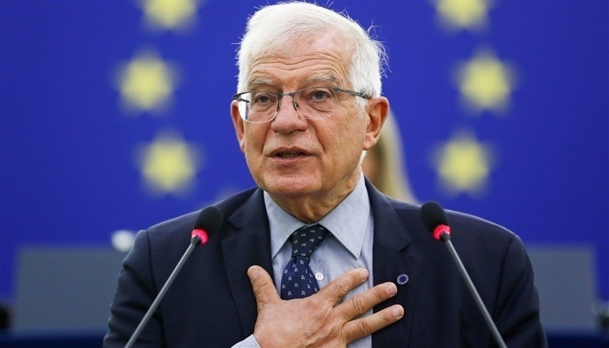 بوريل: الغارات الروسية على أوكرانيا “بربرية”