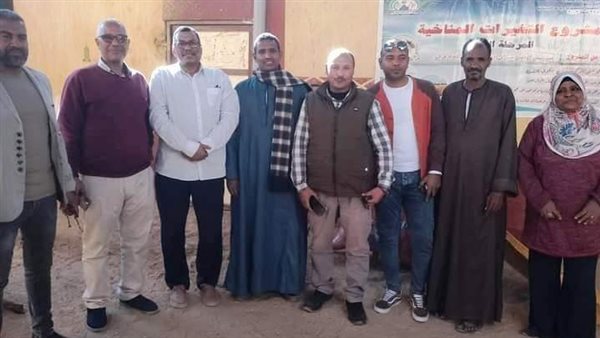 حياة كريمة تتابع المشروعات الجارية بقرى سلوا قبلى وبحرى بكوم أمبو