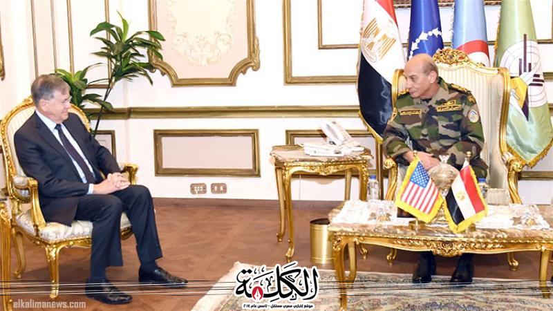 وزير الدفاع يلتقى المبعوث الأمريكى الخاص بالقضايا الإنسانية للشرق الأوسط | أخبار وتقارير | بوابة الكلمة