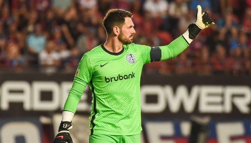 غرناطة يضم الحارس الأرجنتيني” أوغوستو باتالا” على سبيل الإعارة من ريفر بليت