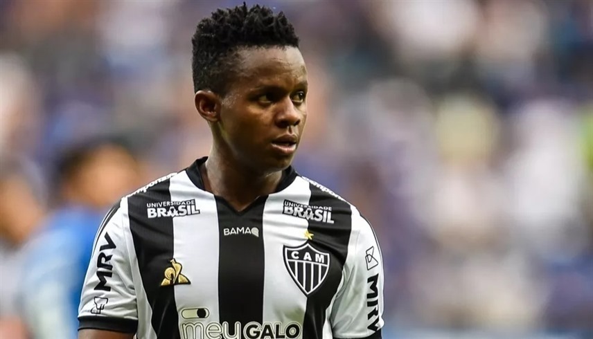 سانتوس البرازيلي يتعاقد مع الإكوادوري خوان كازاريس