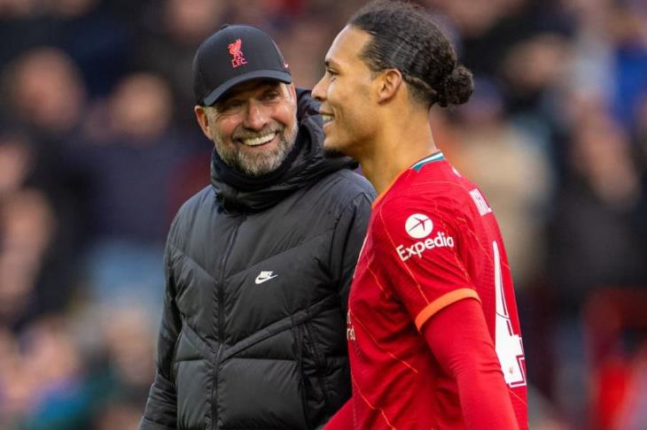 وأخيرًا تحدث أحد نجوم ليفربول.. رد فعل فان دايك على رحيل كلوب! – Bawabaa Sports | بوابة الرياضة