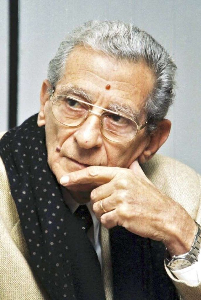 ناقد فني: يوسف شاهين من أكثر المخرجين اهتمامًا برأي الجمهور