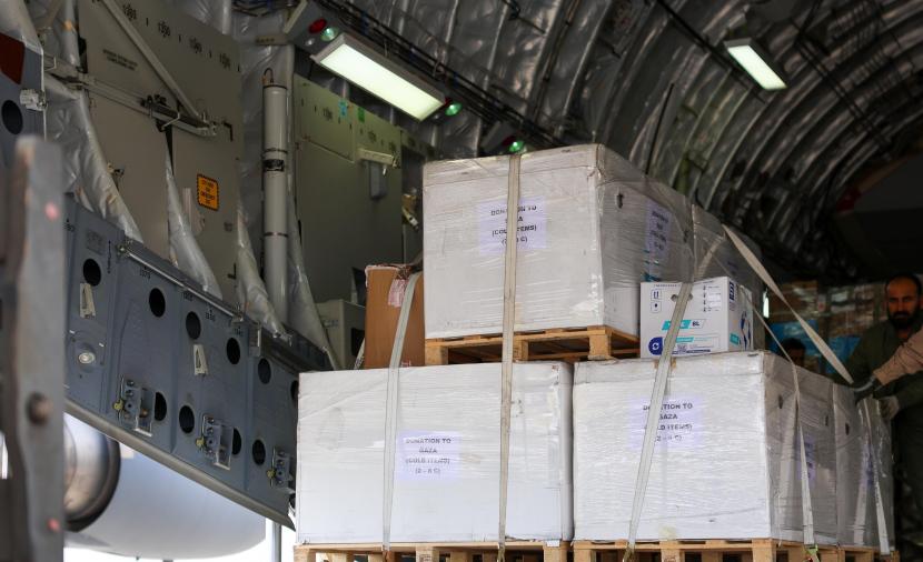 قطر تعلن إدخال أدوية ومساعدات إلى قطاع غزة