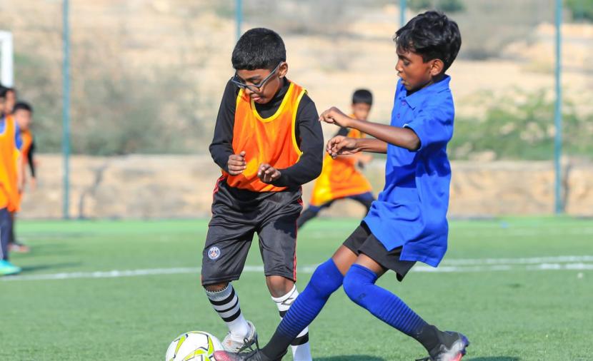 انطلاق تصفيات المدارس الأجنبية لكرة القدم ضمن بطولة “بوكاري سويت”
