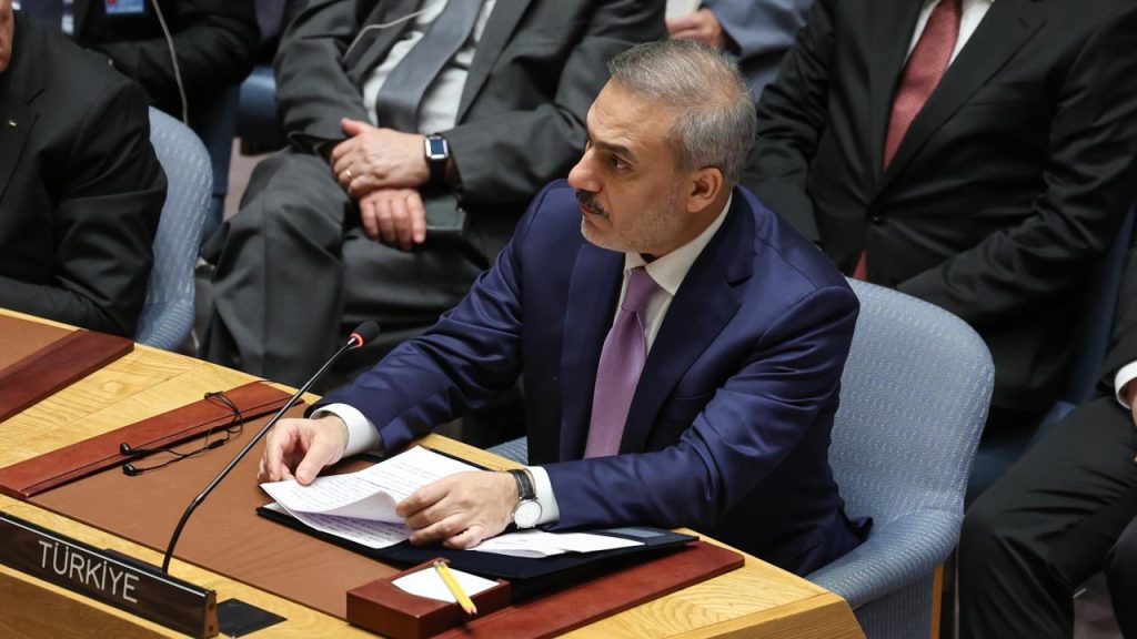 فيدان: غزة تحولت إلى ساحة معركة يسعى من خلالها نتنياهو لإطالة حياته السياسية