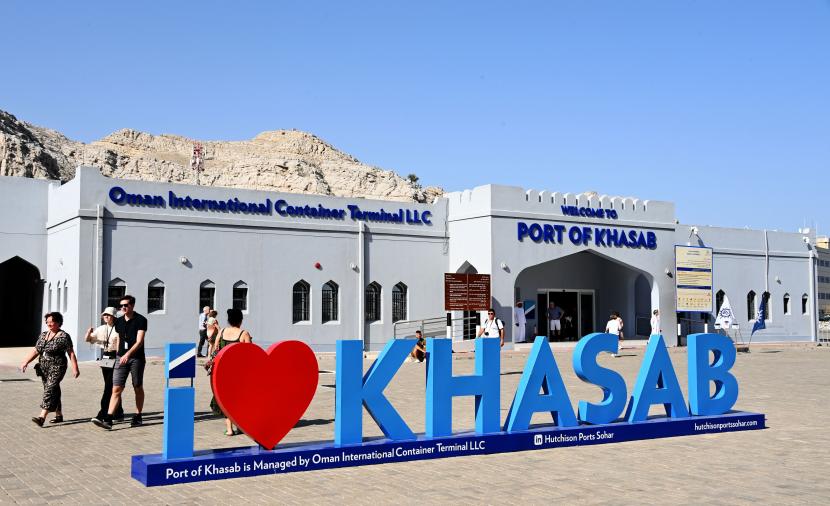 ميناء خصب.. البوابة البحرية لمسندم لتعزيز نمو السياحة والتجارة