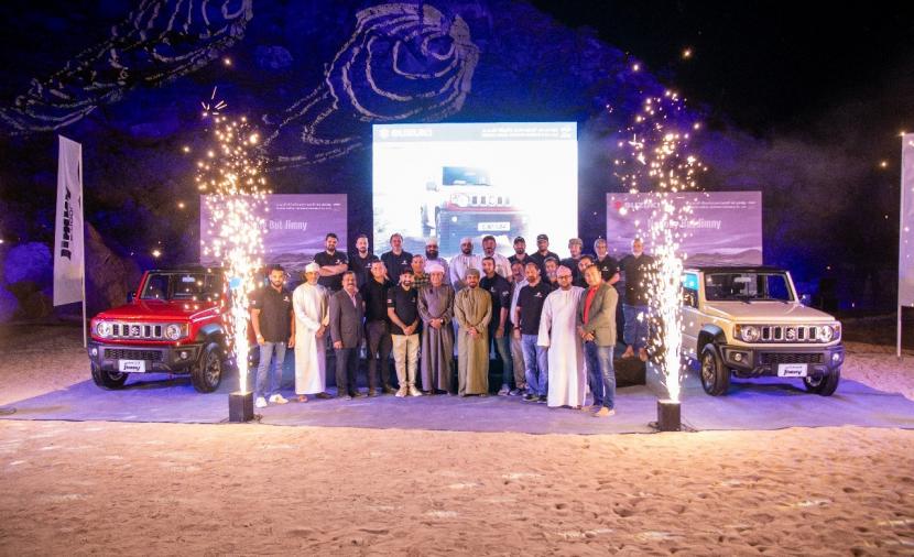 “موسى عبد الرحمن” تدشن سيارة “سوزوكي جيمني” الجديدة