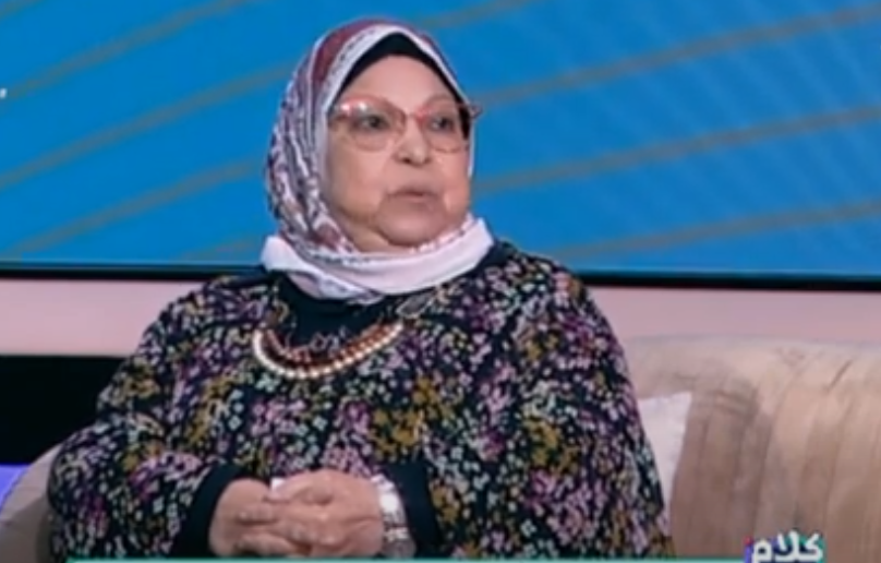 سعاد صالح: راتب مدرب منتخب مصر “فيتوريا” حرام