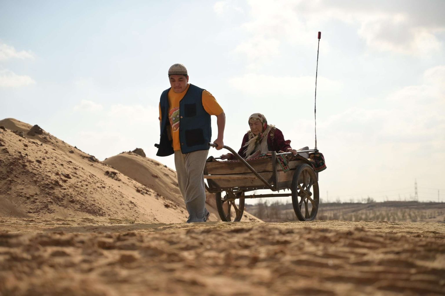 انتهاء تصوير الفيلم القيرغيزستاني «الجنة تحت أقدام الأمهات