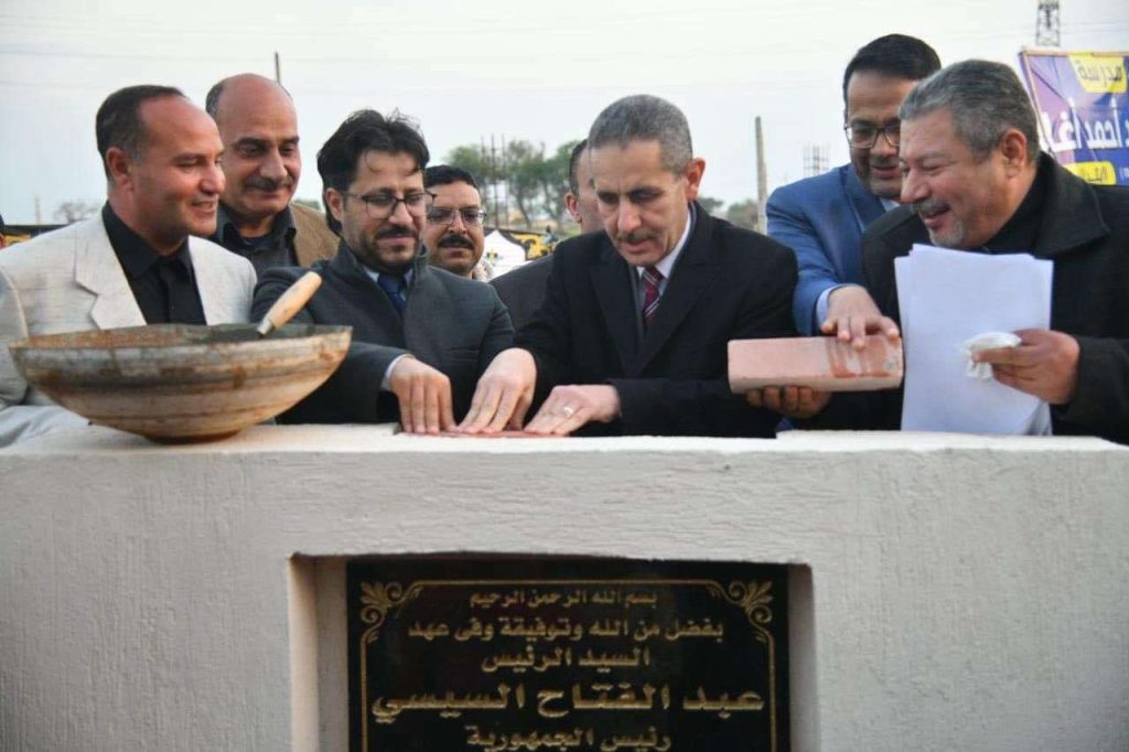 محافظ الغربية والنائب أحمد البرلسي يضعان حجر الأساس لمدرسة أغا بالمحلة الكبرى