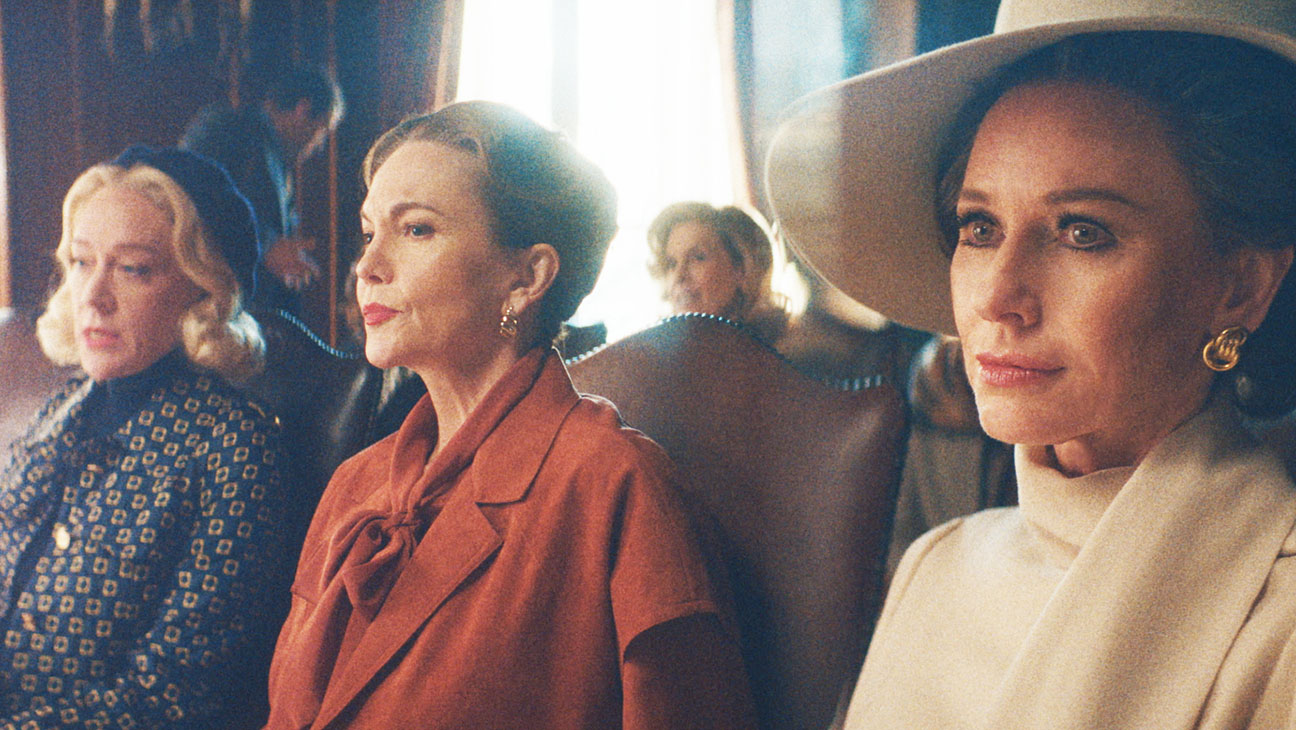 Chloe Sevigny as C.Z. Guest, Diane Lane as Slim Keith, Naomi Watts as Babe Paley