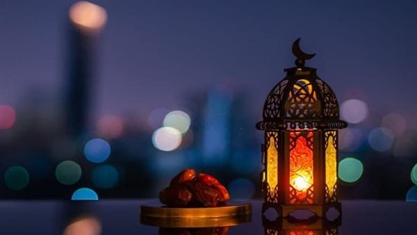 ماذا يحدث لك في رمضان؟..خطيب المسجد الحرام: 3 أمور أبرزها سمو الروح