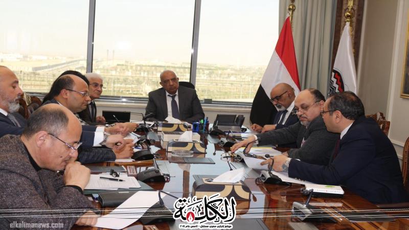 وزير قطاع الأعمال: توسيع قاعدة الاستفادة من خدمات التأمين الصحي والاجتماعي | اقتصاد وتكنولوجيا | بوابة الكلمة