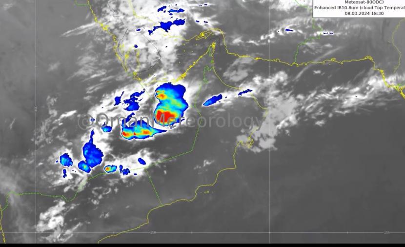 تدفق خلايا رعدية باتجاه 6 محافظات.. وأمطار غزيرة خلال ساعات