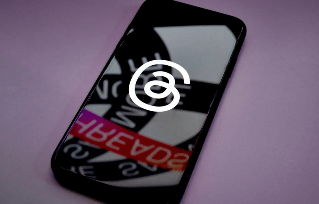 ثردز يطرح ميزة الموضوعات الشائعة