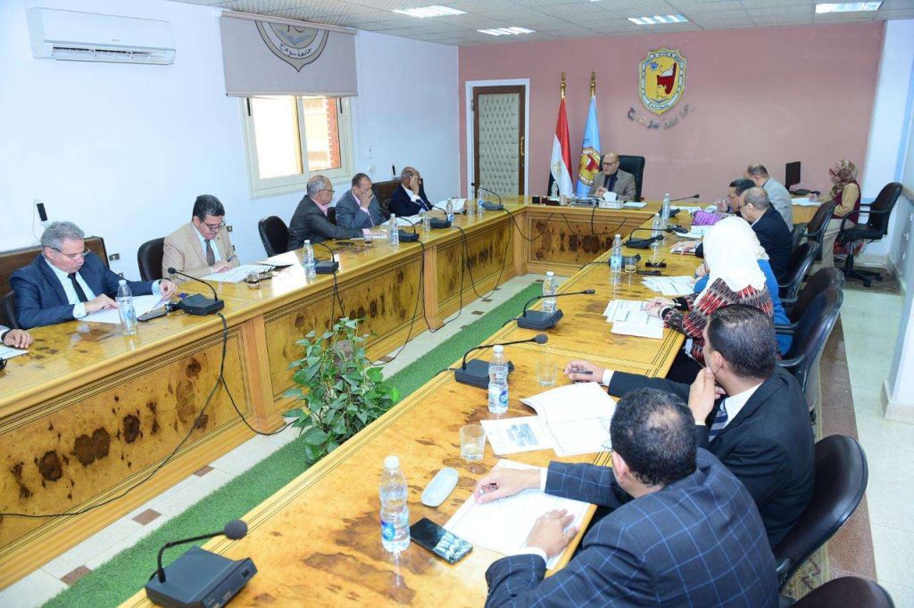 مد فترة قبول طلبات ين للتسجيل بالدراسات العليا والبحوث البيئية بجامعة سوهاج