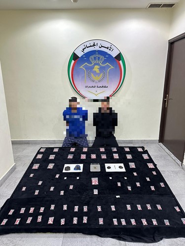 ضبط 6 كيلوغرامات مخدرات و(14) ألف حبة ومتحصلات بحوزة 12 تهماً وعبر 8 قضايا