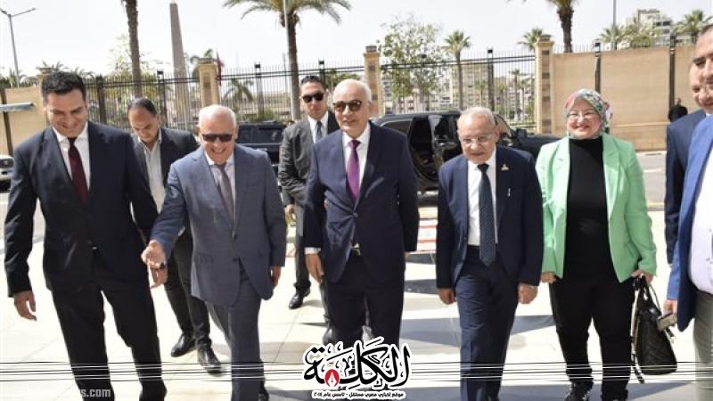 وزير التعليم ومحافظ بورسعيد يشهدان حفل ختام بطولات ومسابقات طلاب مدارس التربية الخاصة والدمج | أخبار وتقارير | بوابة الكلمة