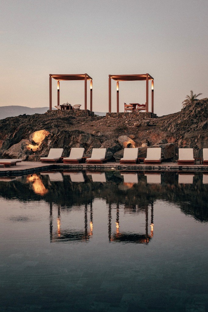Alila Hinu Bay250.jpg