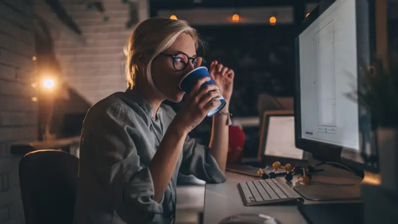 مخاوف أميركية من سموم ومواد مسرطنة في القهوة منزوعة الكافيين