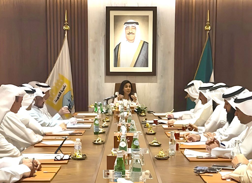 وزيرة البلدية د.نورة المشعان تؤكد ضررورة زيادة كفاءة الحملات التفتيشية على الجواخير والجُزر