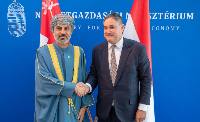 عُمان والمجر تبحثان تعزيز العلاقات الثنائية.. والاستثمارات الخضراء بالصدارة