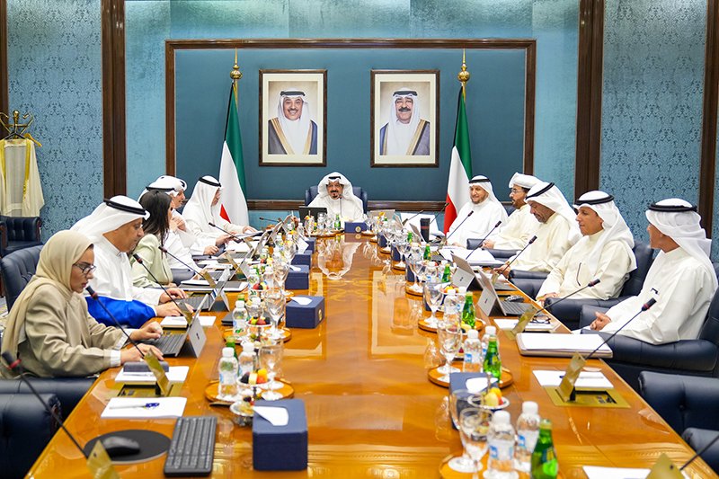 مجلس الوزراء يعتمد قرارات لجنة تحقيق الجنسية والمتضمنة بعض حالات الفقد والسحب