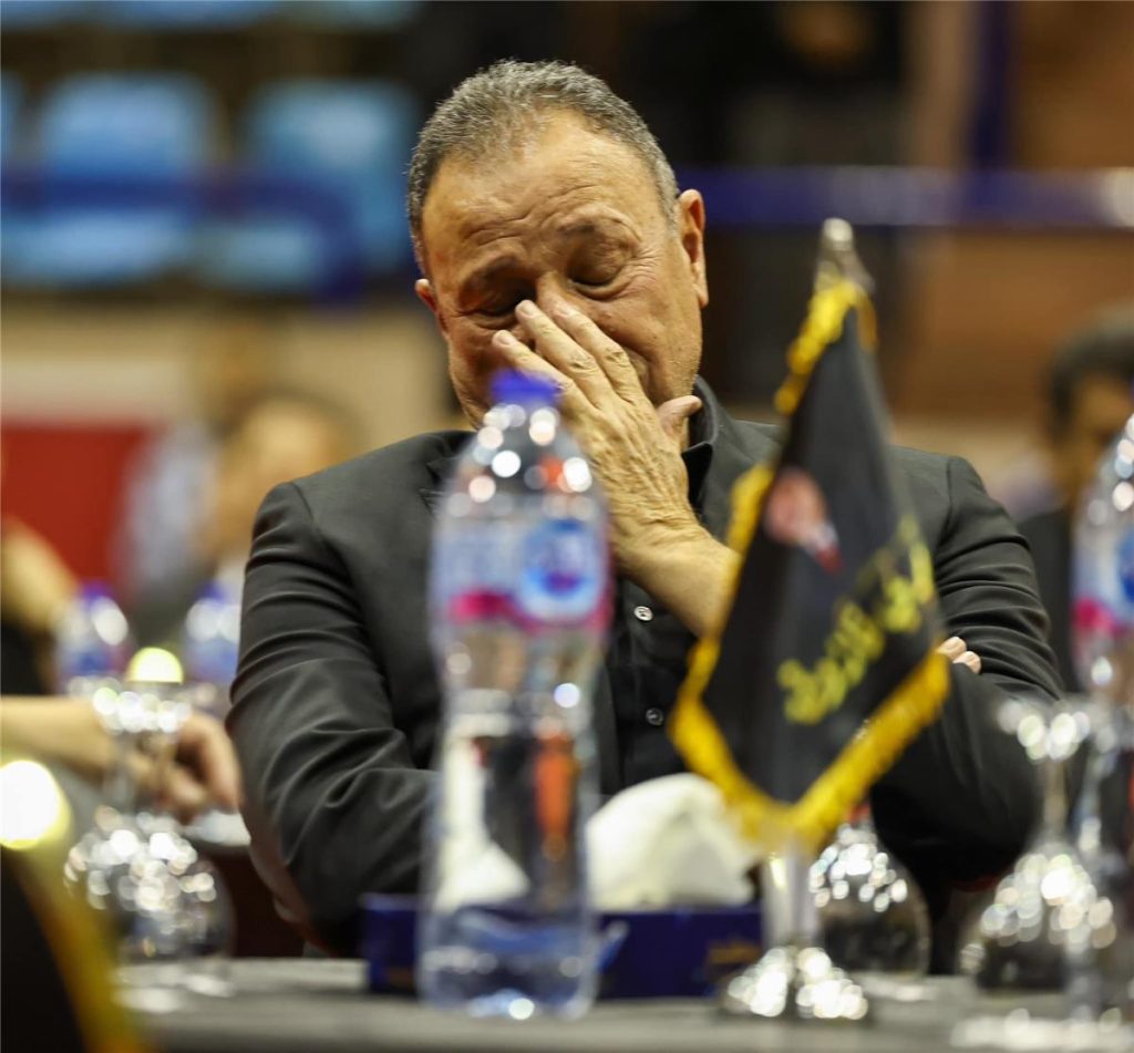 رئيس مجلس إدارة نادي الأهلي المصري محمود الخطيب يصدر 4 قرارات عاجلة بشأن مشجعتي النادي المتوفيتين