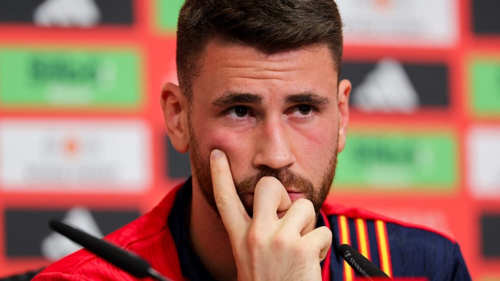 حارس أتلتيك بلباو أوناي سيمون يرد على تصريحات مبابي الأخيرة بشأن بطولة اليورو