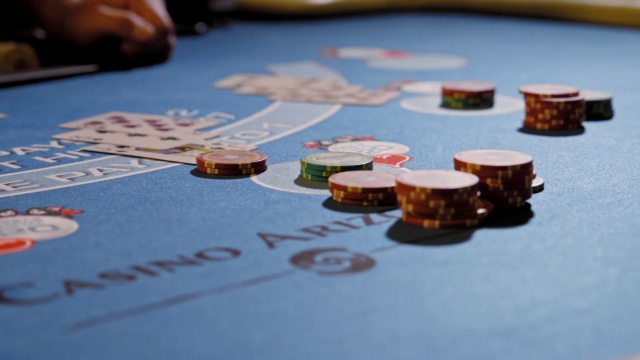 online casino dealer jobs