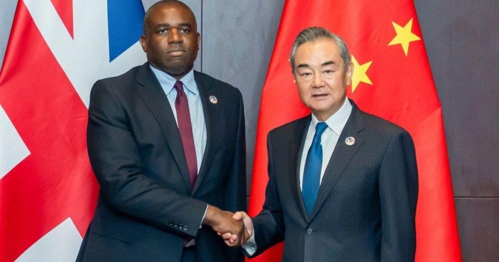 لامي يزور بكين لأول مرة..حرب أوكرانيا وهونج كونج على الطاولة