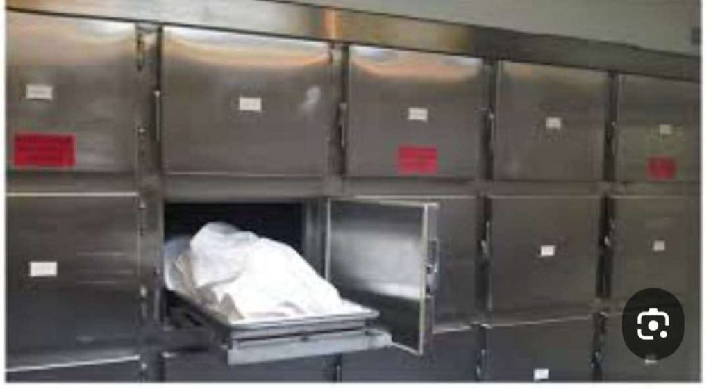 وفاة شخص سقطت عليه بوابة حديدية في محافظة الشرقية