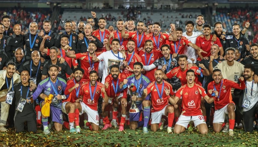 “فيفا” يتغنى بإنجازات الأهلي المصري في مونديال الأندية