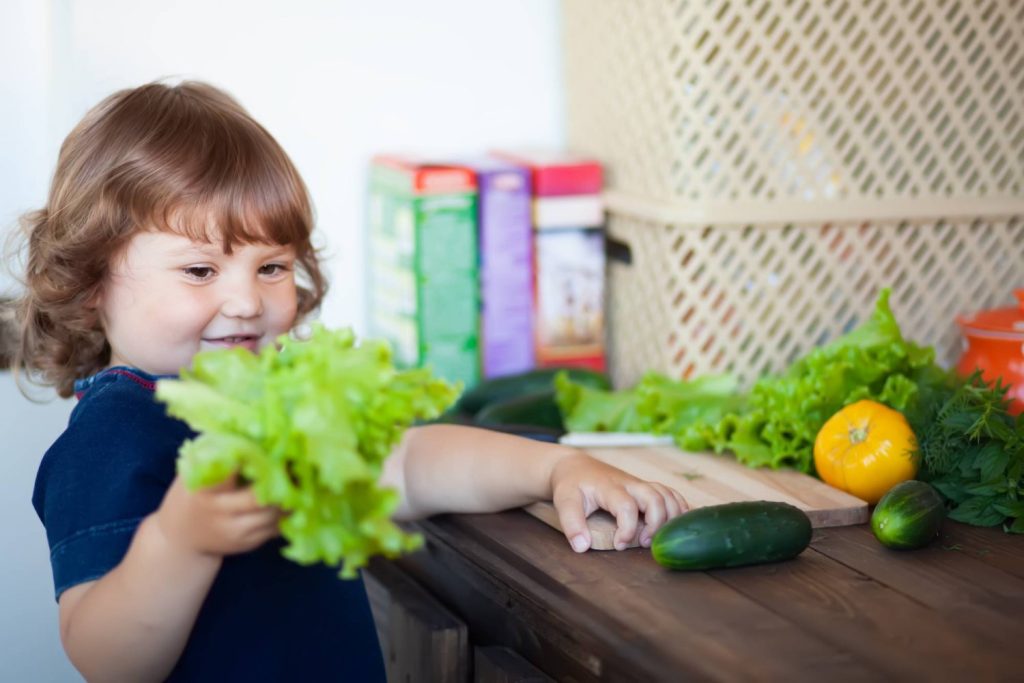 عوامل مؤثرة في صحة ميكروبات الأمعاء لدى الاطفال