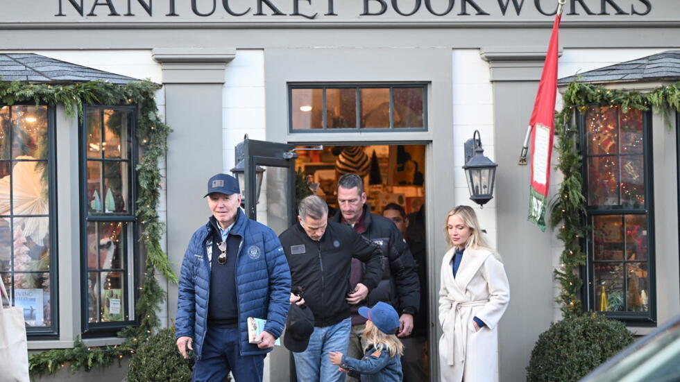 خبير تركي: بايدن تأخر في قراءة كتاب رشيد الخالدي حول فلسطين